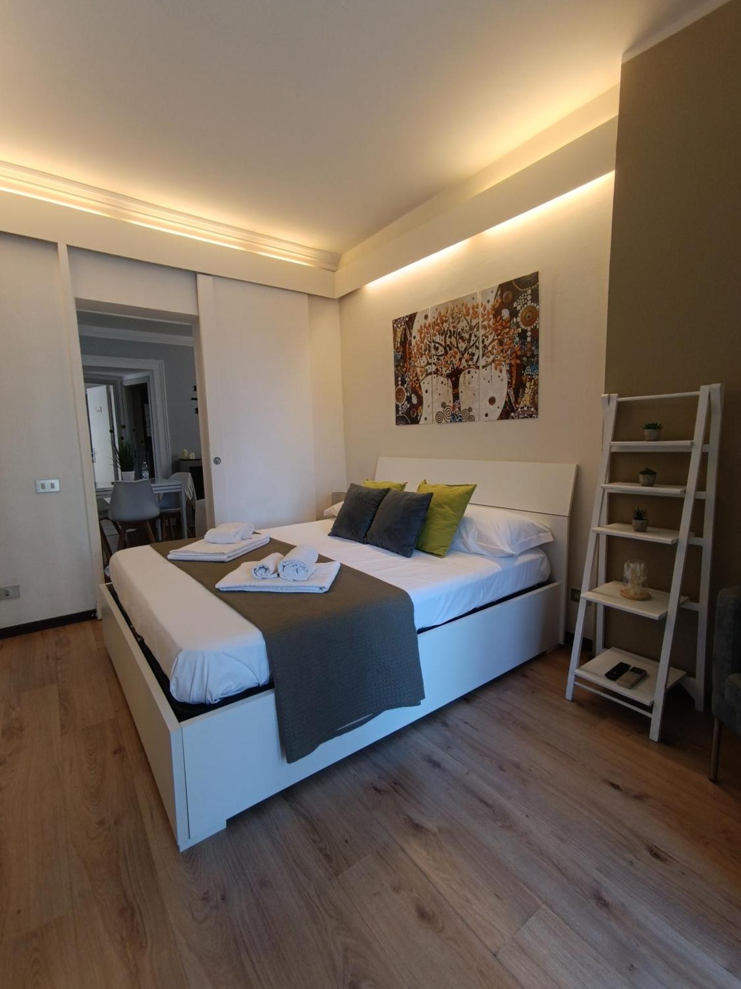 La Casa Di Carta In Piazza Stesicoro Apartment