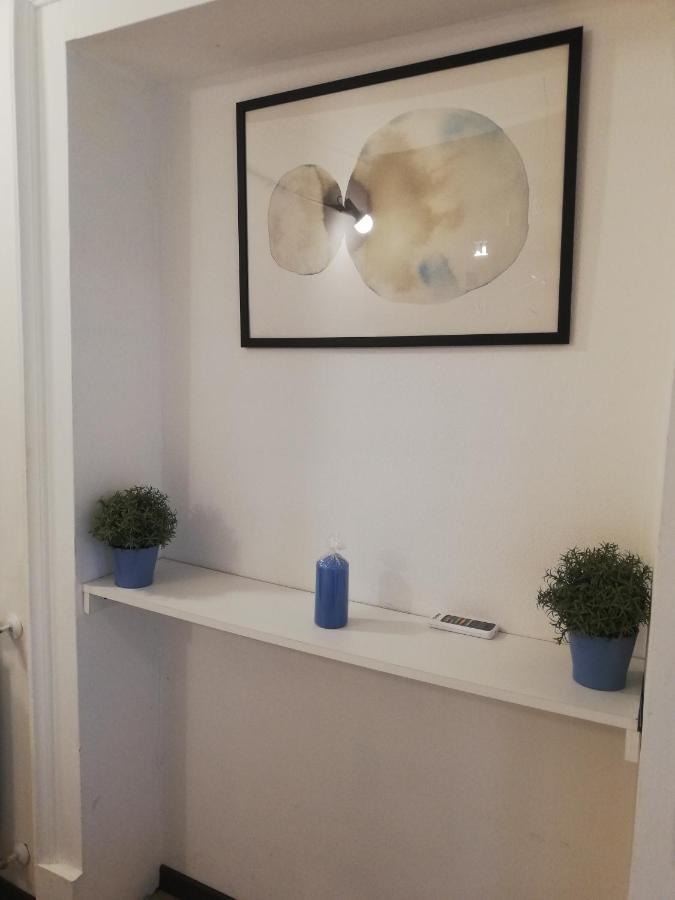 La Casa Di Carta In Piazza Stesicoro *